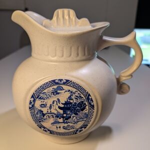 Vintage McCoy Pottery Blue Willow Cookie Jar Pitcher Lidded Speckled Cream USA